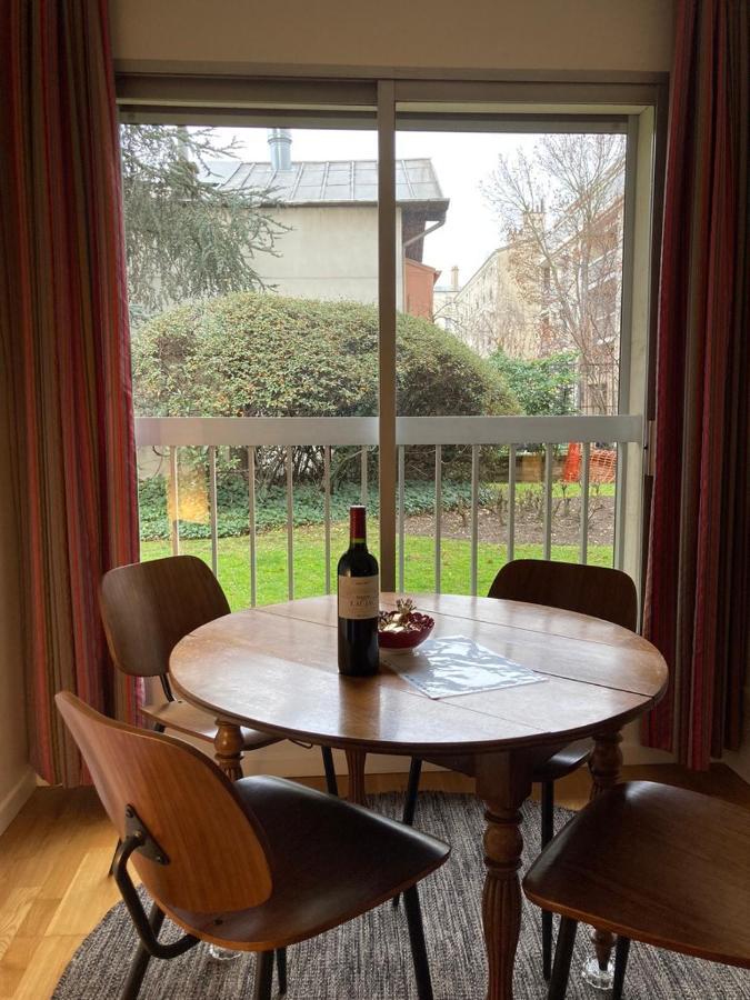 Ferienwohnung Vue Sur Jardin, 3 Pieces Paris Exterior foto